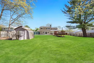 8 Grand Canyon Lane, Coram, NY 11727 - Photo 30