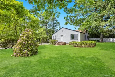 5 Radford Road, Lake Grove, NY 11755 - Photo 2
