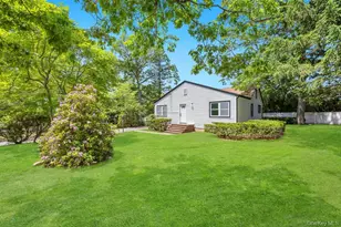 5 Radford Rd, Lake Grove, NY 11755 - Photo 2