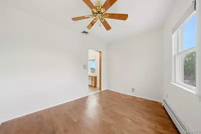 96 Wakefield Avenue, Yonkers, NY 10704 - Photo 24