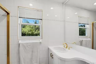 119 Plainview Rd, Woodbury, NY 11797 - Photo 38