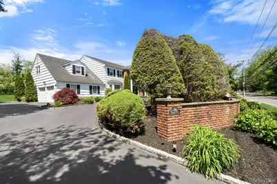 119 Plainview Road, Woodbury, NY 11797 - Photo 4