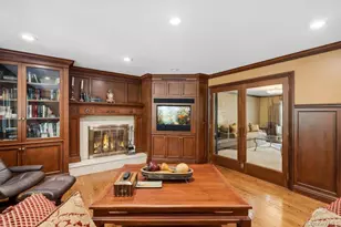 119 Plainview Rd, Woodbury, NY 11797 - Photo 16