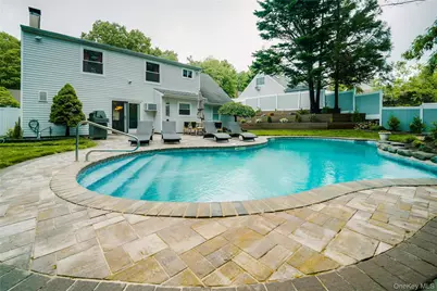 151 Rosemont Avenue, Farmingville, NY 11738 - Photo 4