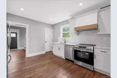 45 Edgewood Road, Rockville Centre, NY 11570 - Photo 26