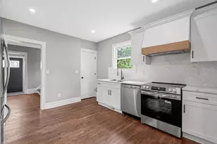 45 Edgewood Rd, Rockville Centre, NY 11570 - Photo 26