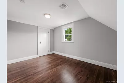 45 Edgewood Road, Rockville Centre, NY 11570 - Photo 20