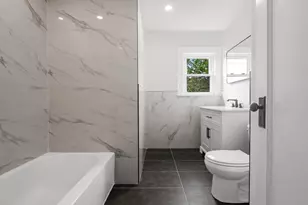 45 Edgewood Rd, Rockville Centre, NY 11570 - Photo 16