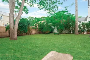 45 Edgewood Rd, Rockville Centre, NY 11570 - Photo 28