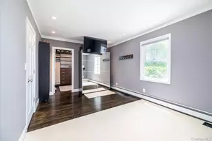 400 Roosevelt Ave, Freeport, NY 11520 - Photo 32