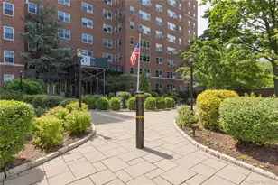900 Palmer Rd, Bronxville, NY 10708 - Photo 2