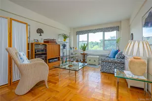 900 Palmer Rd, Bronxville, NY 10708 - Photo 14