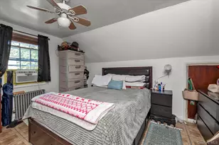 34 Newburgh St, Elmont, NY 11003 - Photo 14