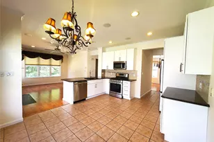 80 Landmark Ct, White Plains, NY 10603 - Photo 12