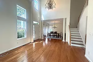 80 Landmark Ct, White Plains, NY 10603 - Photo 8