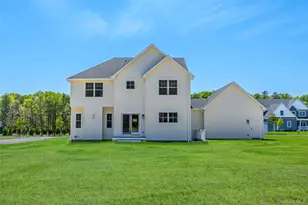 5 Jersey Ave, Miller Place, NY 11764 - Photo 4