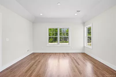 5 Jersey Avenue, Miller Place, NY 11764 - Photo 32