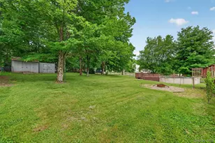 76 Maureen Dr, Middletown, NY 10940 - Photo 40