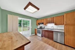 76 Maureen Dr, Middletown, NY 10940 - Photo 14
