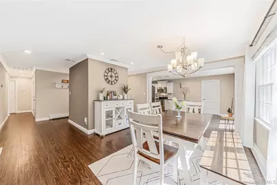 80 Sycamore Circle, Stony Brook, NY 11790 - Photo 6