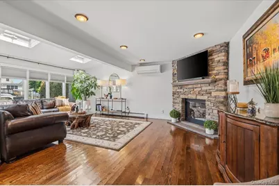 41 Jefferson Place, Massapequa, NY 11758 - Photo 14