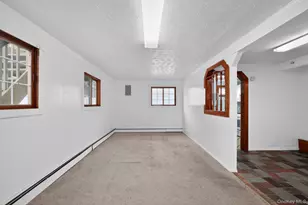 138 Spring St, Massapequa, NY 11758 - Photo 36