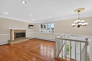 138 Spring St, Massapequa, NY 11758 - Photo 6
