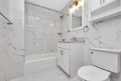 148-36 89th Avenue, Jamaica, NY 11435 - Photo 18