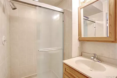 8 Swallow Avenue, Spring Valley, NY 10977 - Photo 14