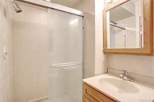 8 Swallow Ave, Spring Valley, NY 10977 - Photo 14