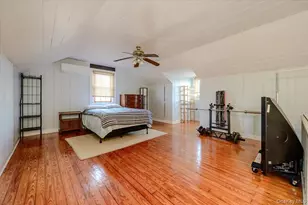 48 W 3rd St, Freeport, NY 11520 - Photo 16