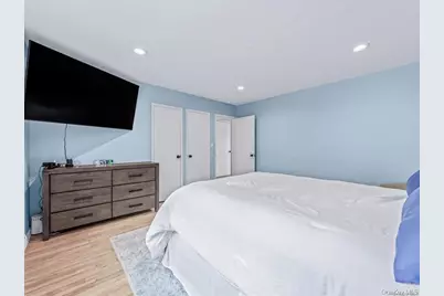 56 Edwards Street #2B, Roslyn Heights, NY 11577 - Photo 12