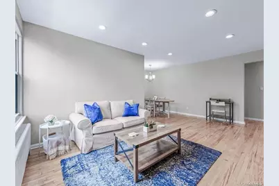 56 Edwards Street #2B, Roslyn Heights, NY 11577 - Photo 4