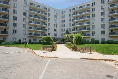 135 Post Avenue #4C, Westbury, NY 11590 - Photo 24