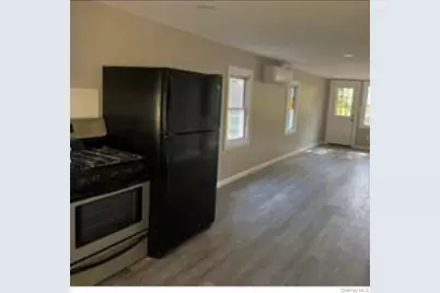 37 Roosevelt Street, Wurtsboro, NY 12790 - Photo 2