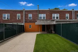 24-33 82nd St, East Elmhurst, NY 11370 - Photo 32