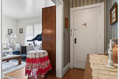 38 Lee Avenue, Yonkers, NY 10705 - Photo 22