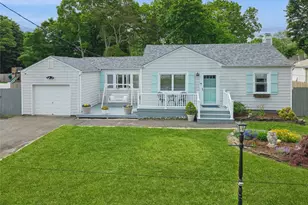 38 Argyle Dr, Shirley, NY 11967 - Photo 30