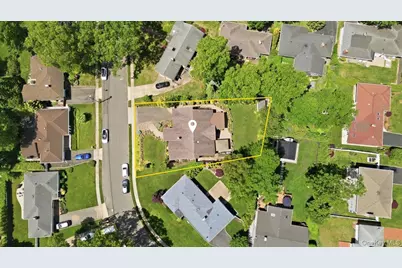 9 Robert Circle, Syosset, NY 11791 - Photo 28
