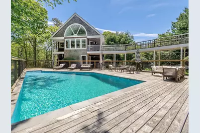135 Old Meeting House Road, Westhampton Beach, NY 11978 - Photo 2