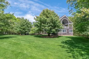 135 Old Meeting House Rd, Westhampton Beach, NY 11978 - Photo 38