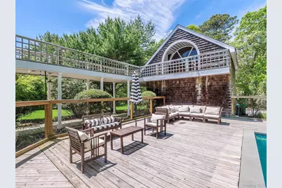 135 Old Meeting House Road, Westhampton Beach, NY 11978 - Photo 28