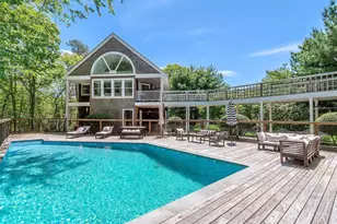 135 Old Meeting House Rd, Westhampton Beach, NY 11978 - Photo 26