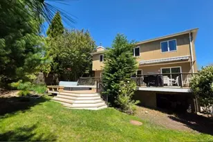 40 Hill Top Rd, Southampton, NY 11968 - Photo 20