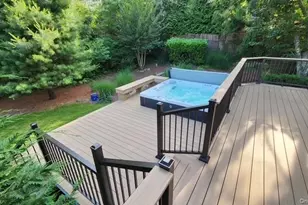 40 Hill Top Rd, Southampton, NY 11968 - Photo 16