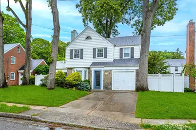 14 Chelsea Court, Freeport, NY 11520 - Photo 22