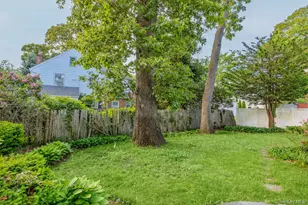 14 Chelsea Ct, Freeport, NY 11520 - Photo 24