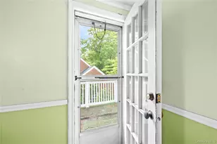14 Chelsea Ct, Freeport, NY 11520 - Photo 10