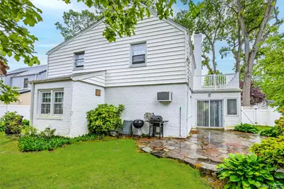 14 Chelsea Court, Freeport, NY 11520 - Photo 26