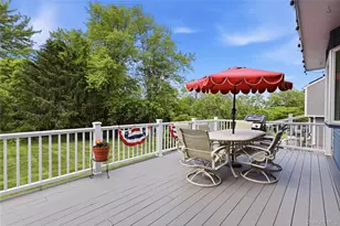 3093 Ferncrest Dr, Yorktown Heights, NY 10598 - Photo 6